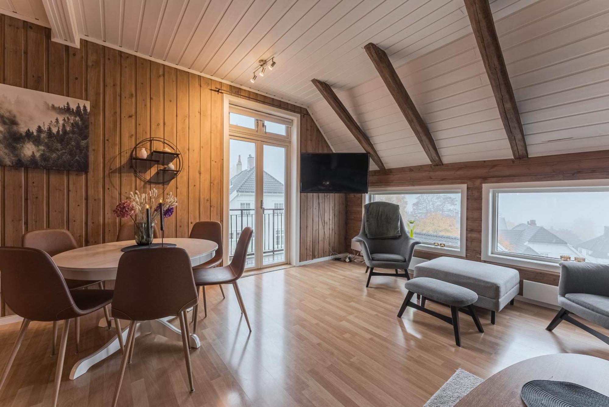 Toppleilighet I Sentrum Av Lillehammer Exterior photo